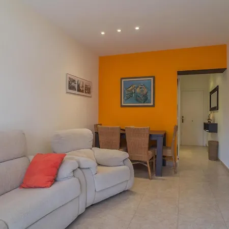 Tz-1 Calella De 3 Pax Apartament *